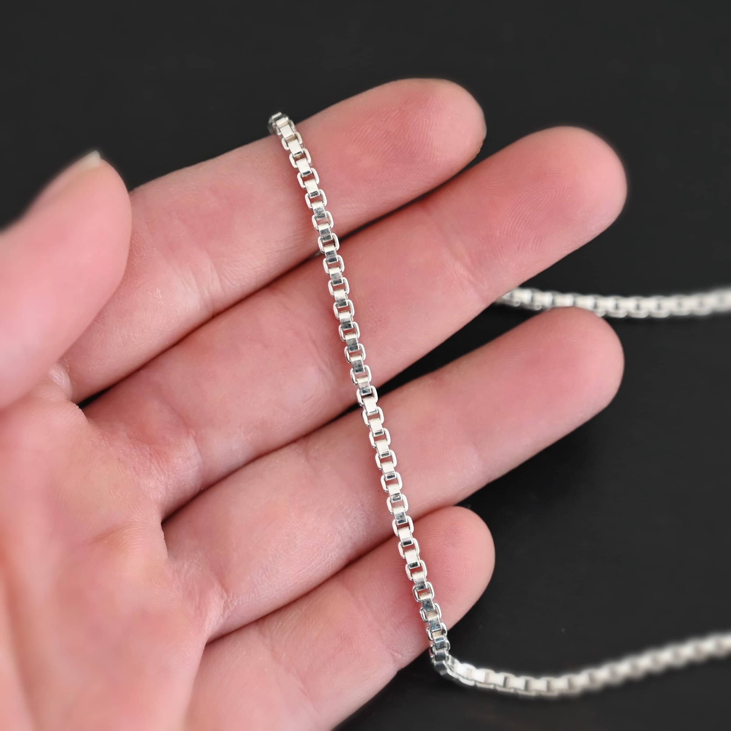 Briggs Box Chain New