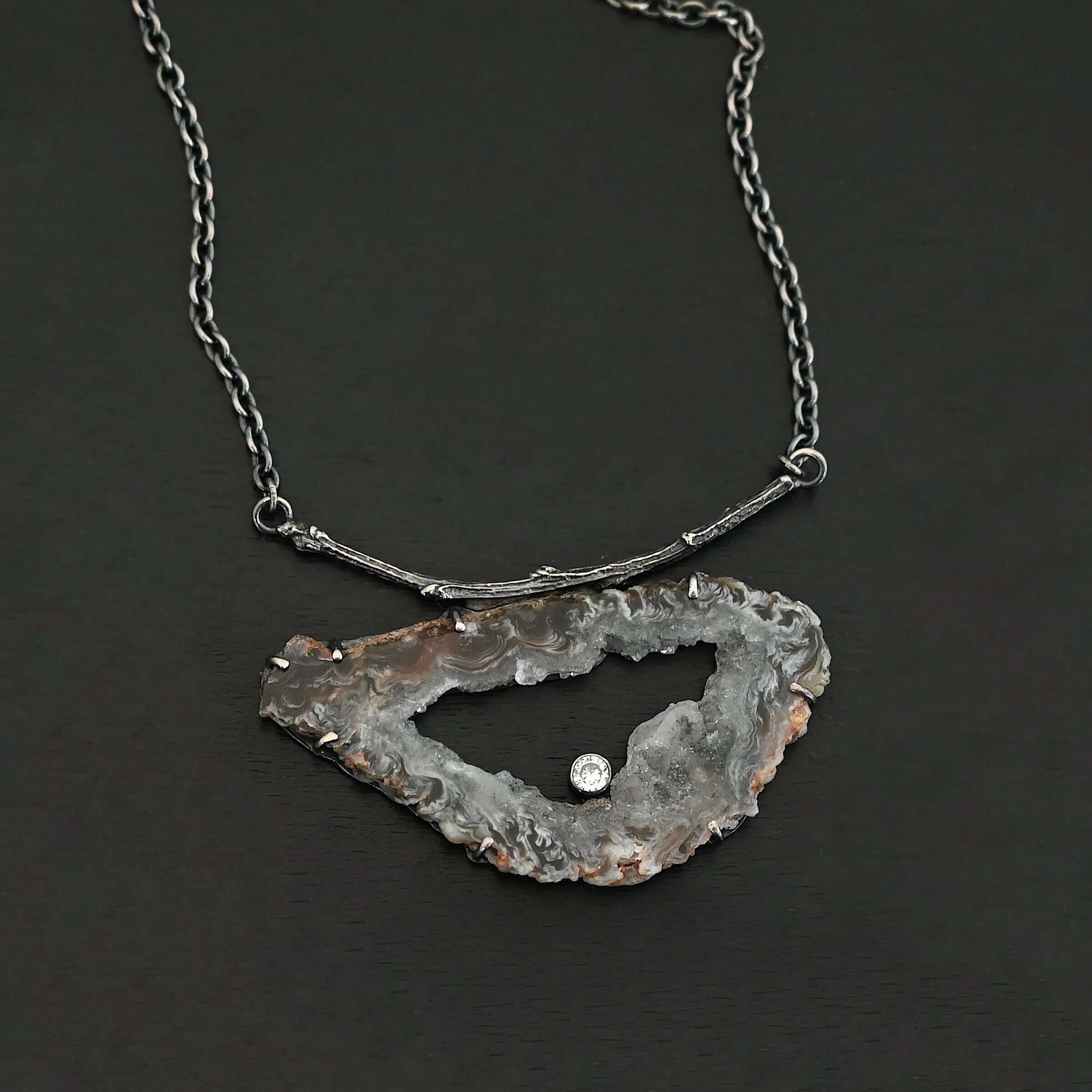 Carina Necklace New