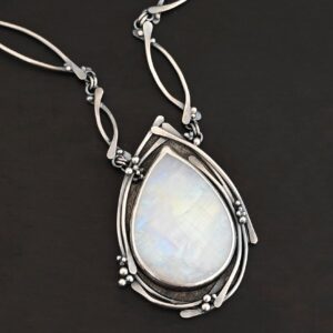 Selene Necklace