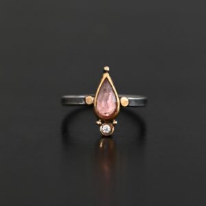 Elle Ring