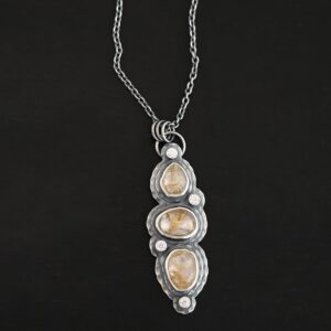 Suna Necklace