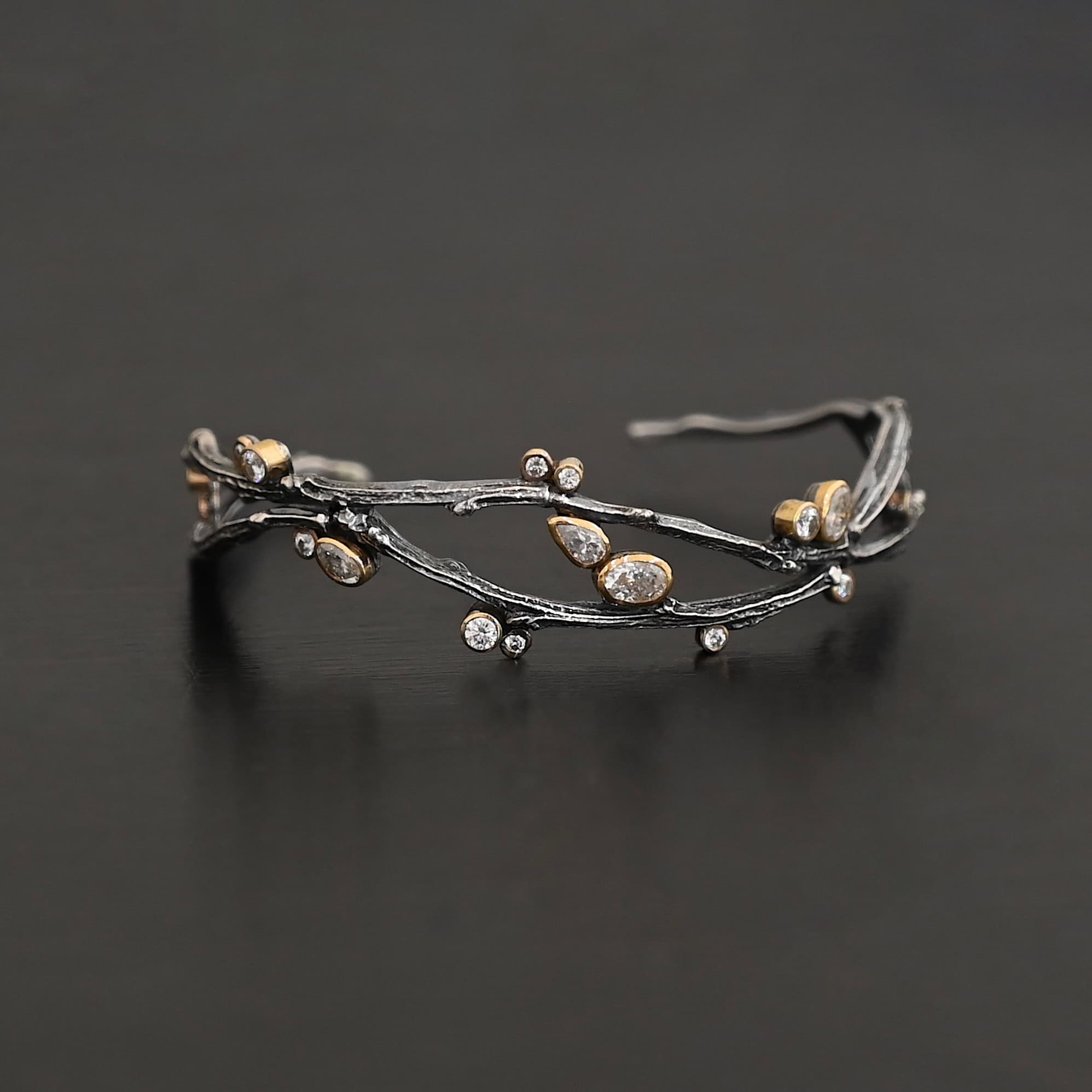 Beautiful Dreams Cuff New