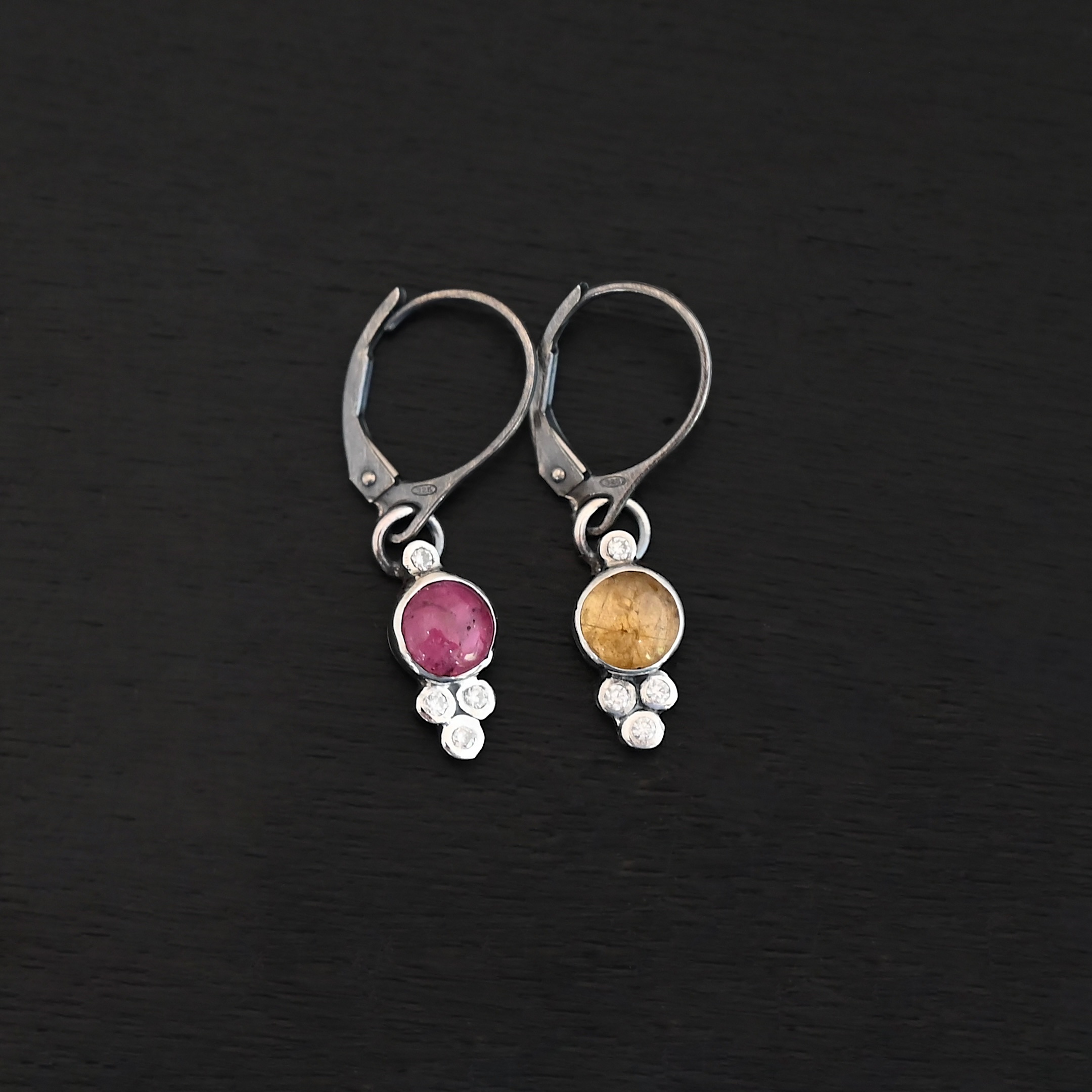 Avis Earrings
