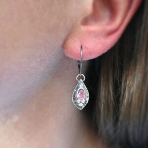 A Little Flower Earrings