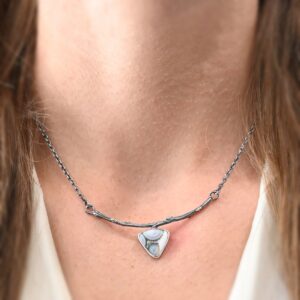 Caspia Necklace