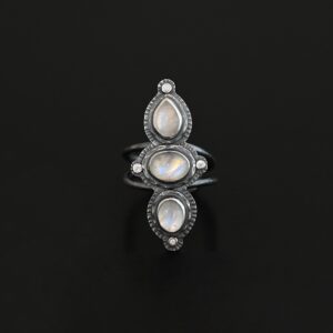 Lune Ring