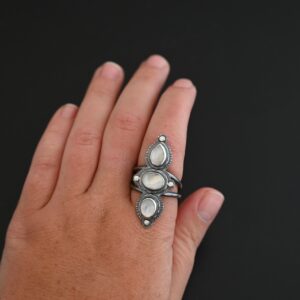 Lune Ring