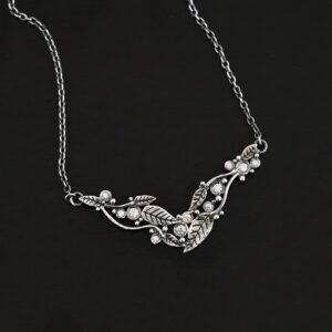 Light Of The Flowers Necklace